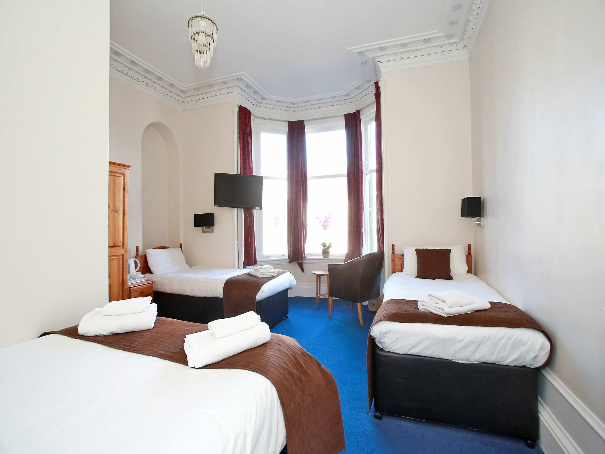 Citihouse West End 3*